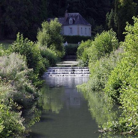 B&B-Chambre D'Hotes La Closerie Saint Vincent Pocé-sur-Cisse 外观 照片