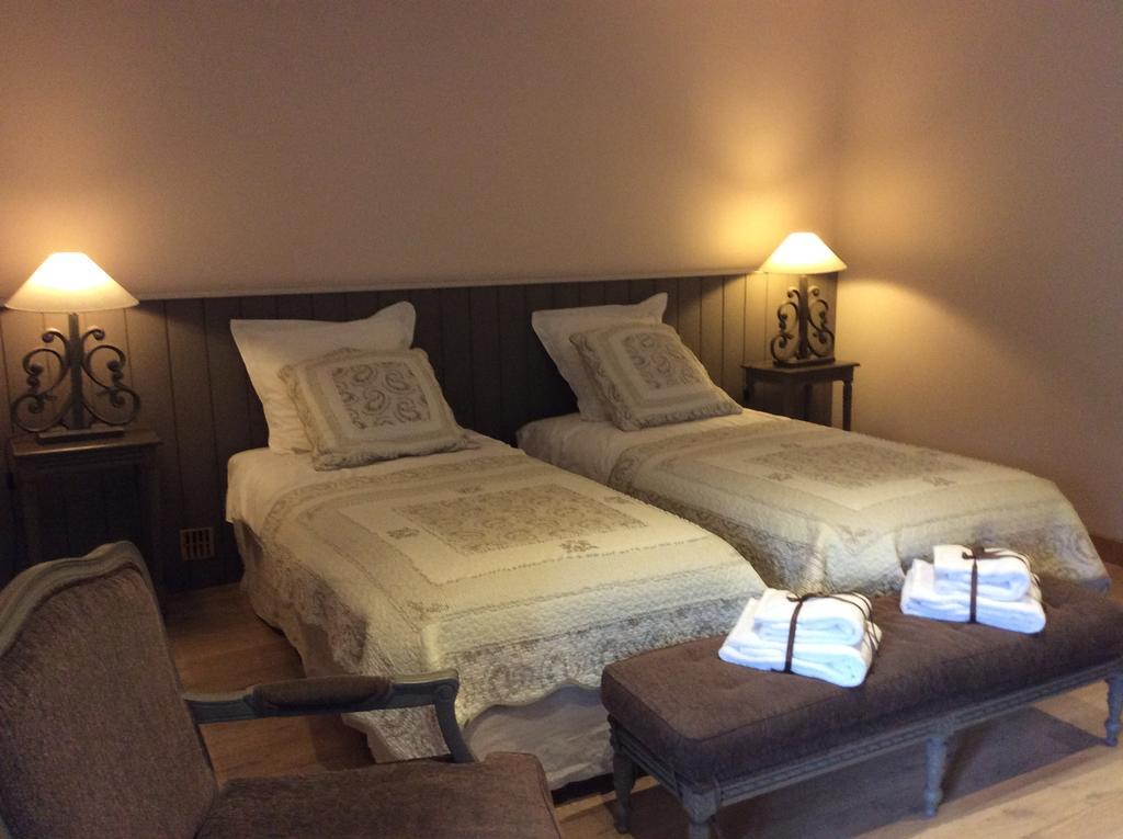 B&B-Chambre D'Hotes La Closerie Saint Vincent Pocé-sur-Cisse 外观 照片